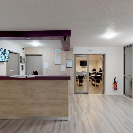 Hotel Du Stade Ex Kyriad Direct Lille Est Stade Pierre Mauroy Вильнёв-д'Аск Экстерьер фото