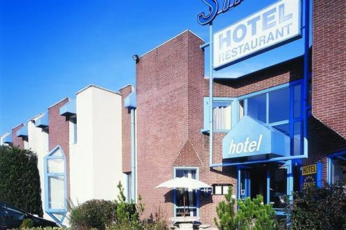 Hotel Du Stade Ex Kyriad Direct Lille Est Stade Pierre Mauroy Вильнёв-д'Аск Экстерьер фото