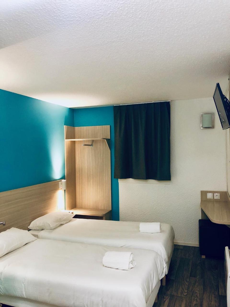Hotel Du Stade Ex Kyriad Direct Lille Est Stade Pierre Mauroy Вильнёв-д'Аск Экстерьер фото