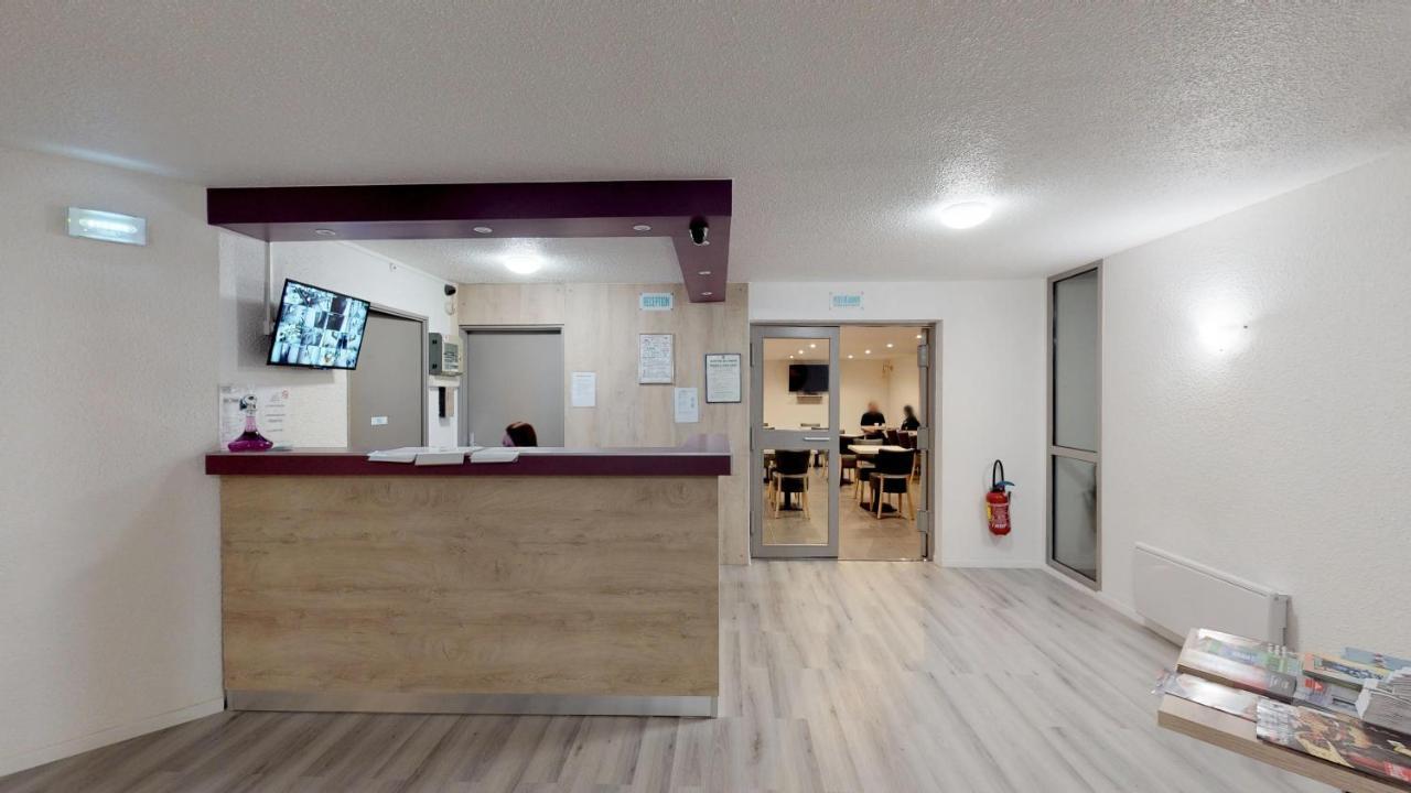 Hotel Du Stade Ex Kyriad Direct Lille Est Stade Pierre Mauroy Вильнёв-д'Аск Экстерьер фото